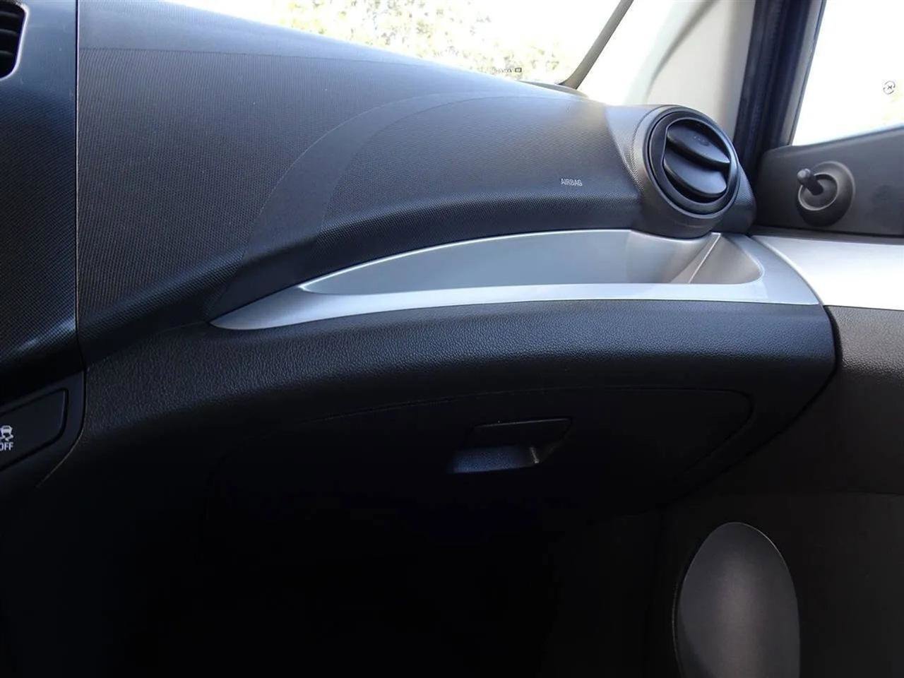 Used 2015 Chevrolet Spark LS FWD image 26