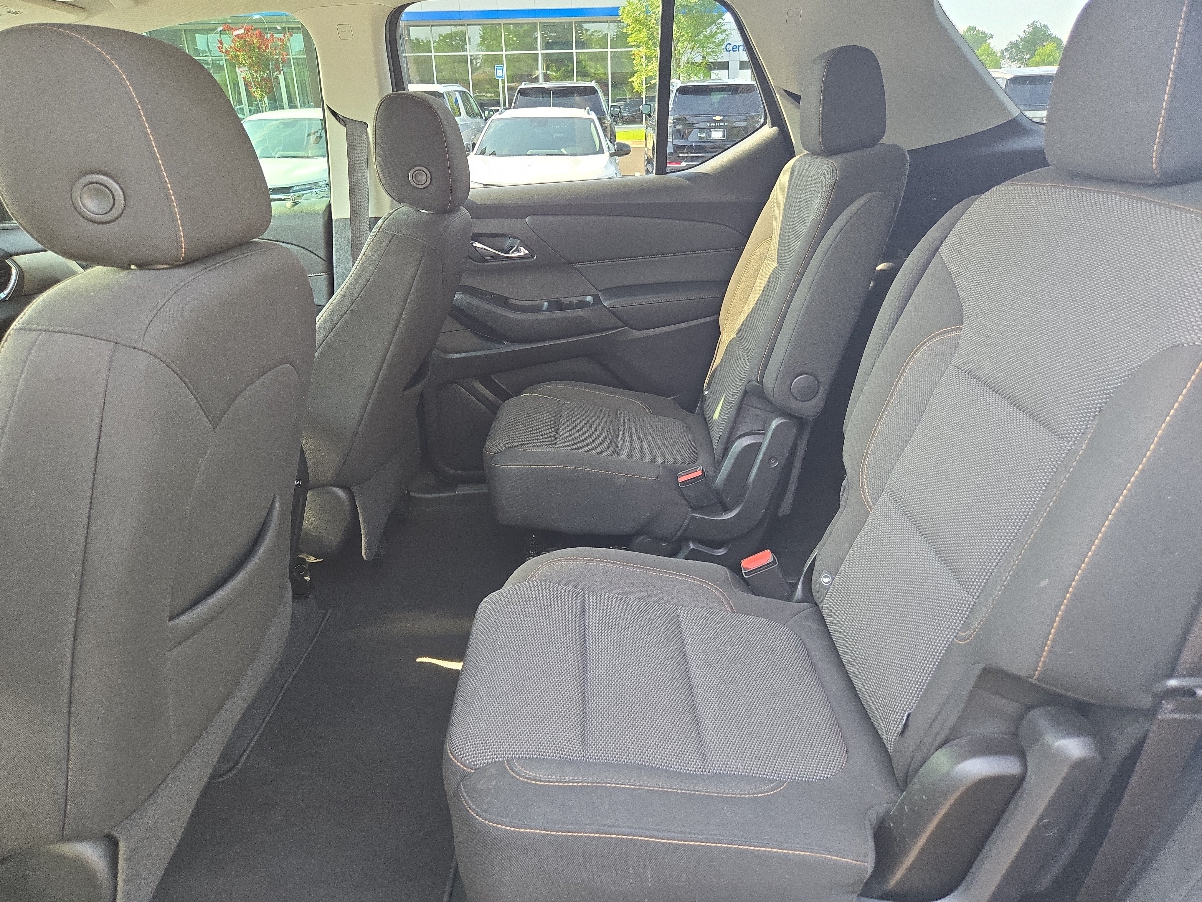 Used 2021 Chevrolet Traverse LT AWD/4WD image 19