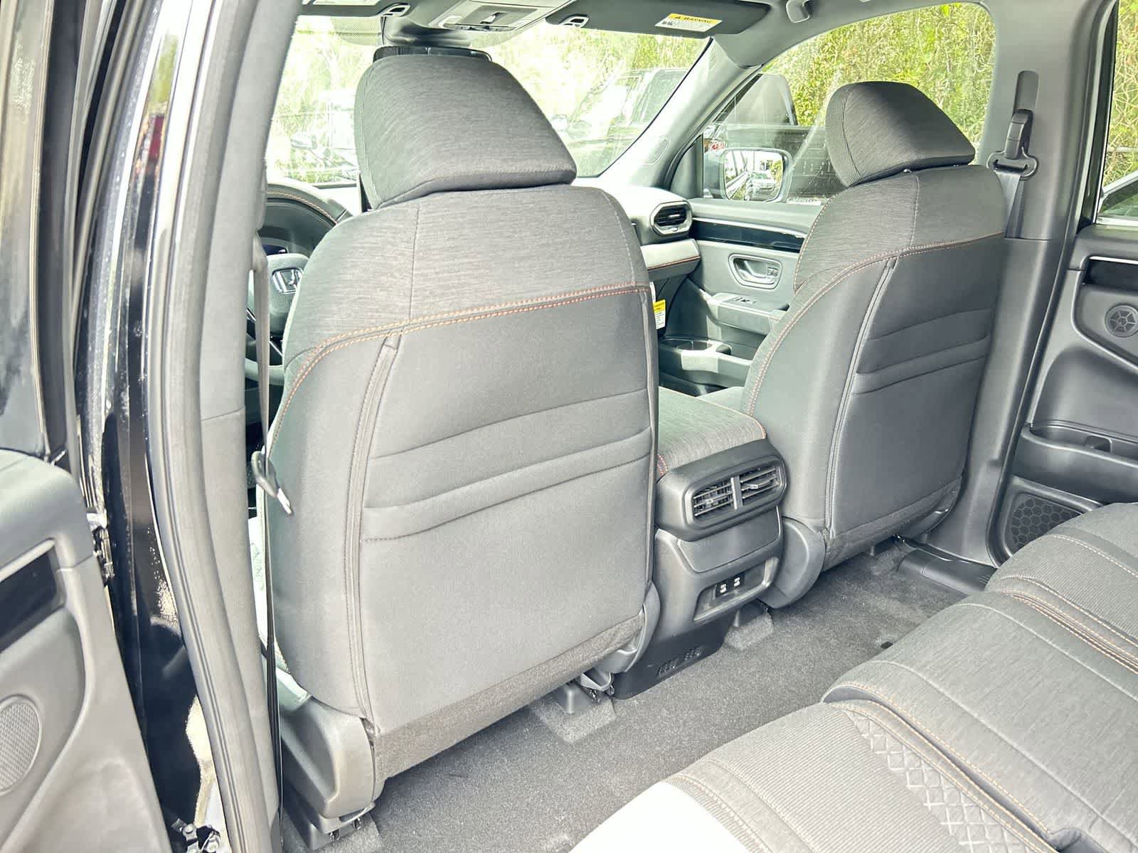 New 2026 Honda Pilot Sport image 12