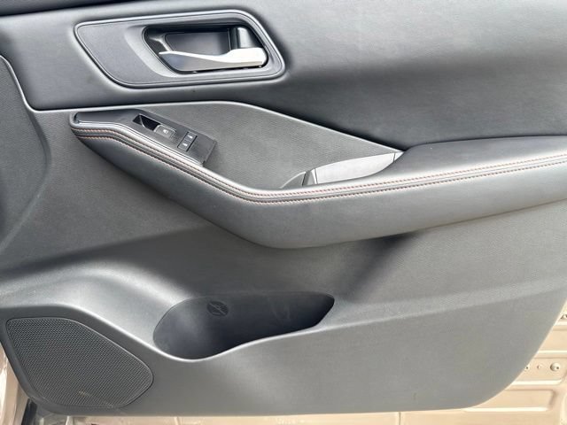 Used 2025 Nissan Rogue SV w/ Rock Creek Premium Package AWD/4WD image 44