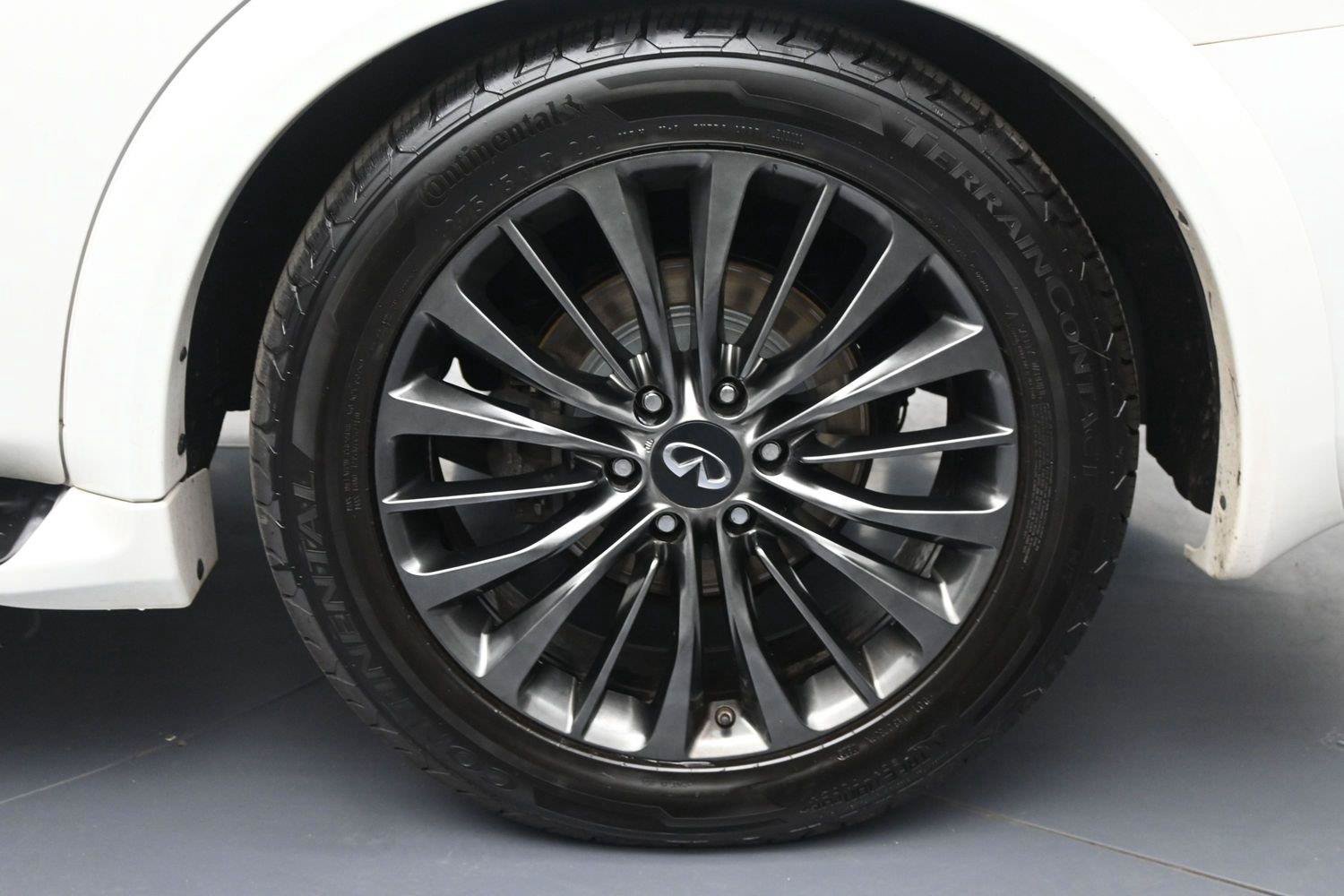 Used 2021 INFINITI QX80 Premium Select w/ All-Season Package AWD/4WD image 14