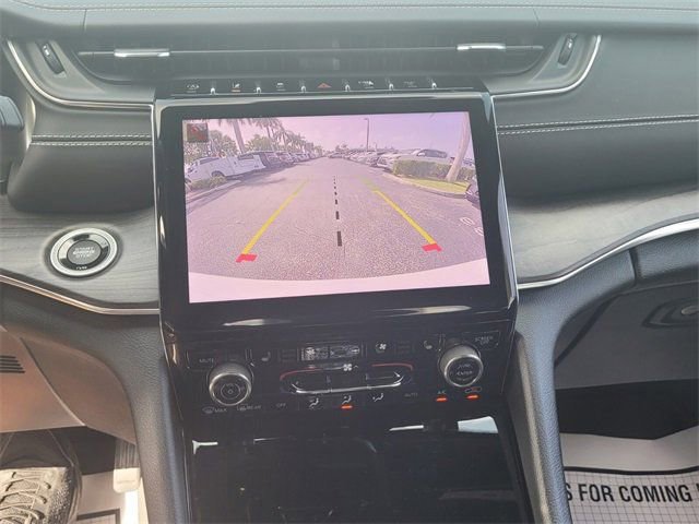 Used 2021 Jeep Grand Cherokee L Overland w/ Luxury Tech Group IV image 10