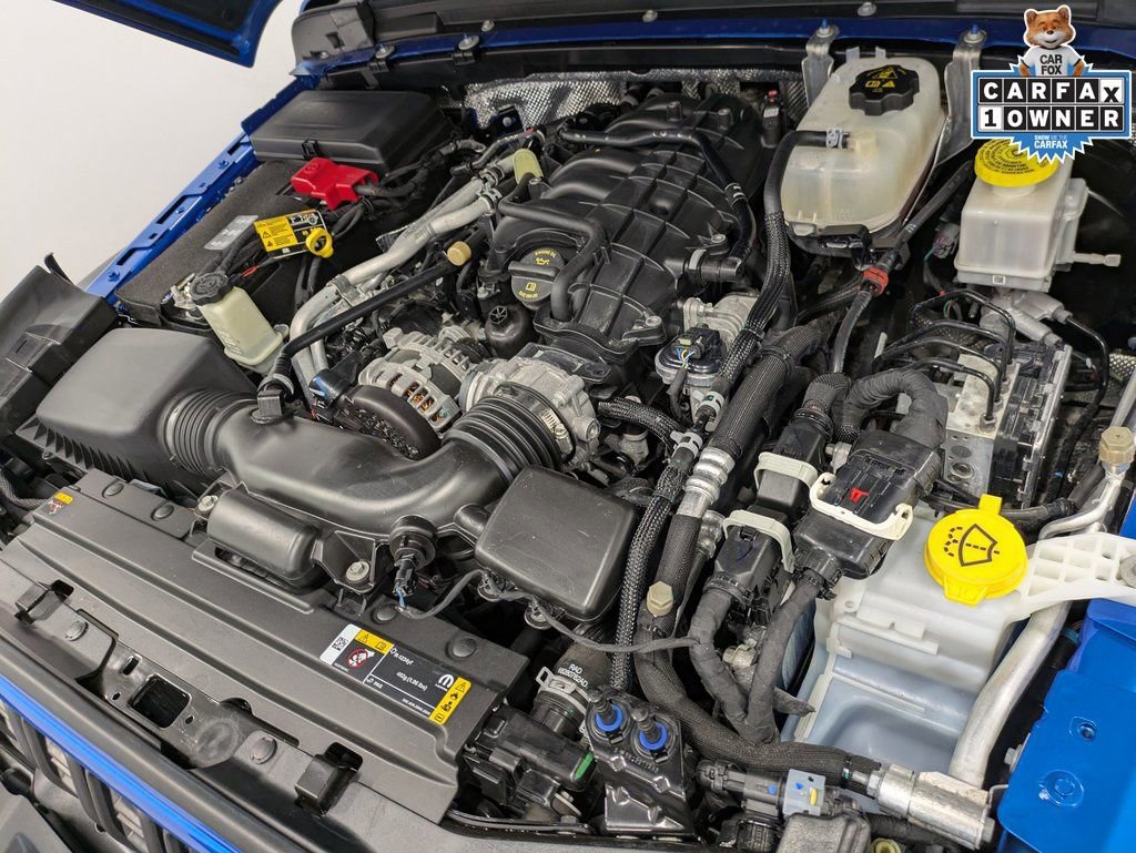 Used 2024 Jeep Gladiator Sport image 31