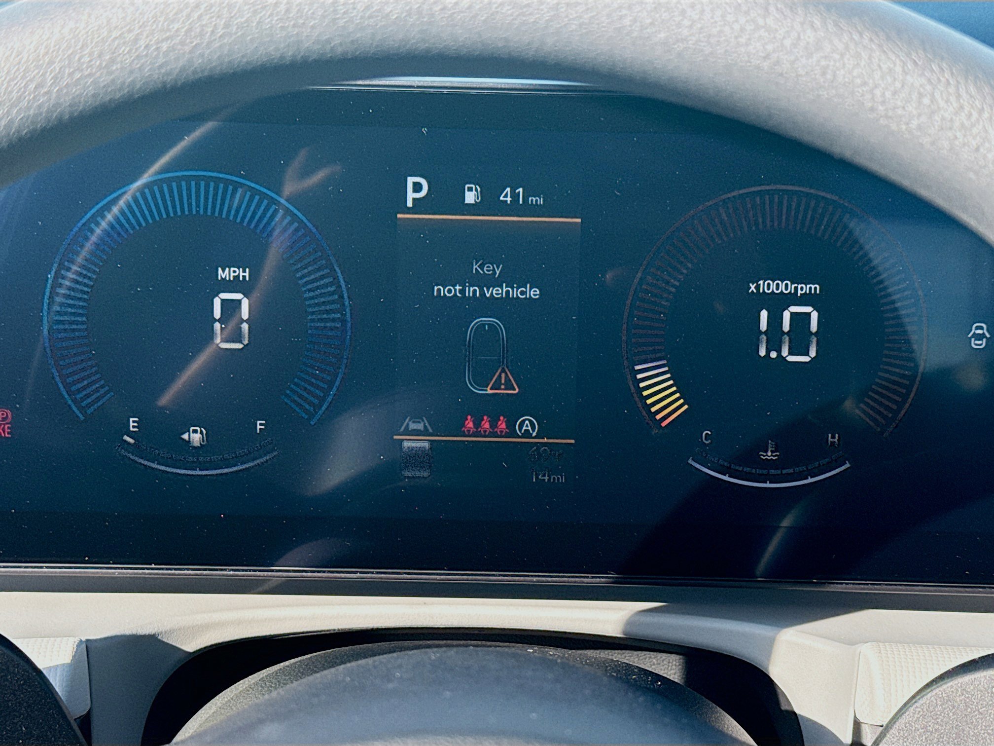 New 2026 Hyundai Tucson SE image 9