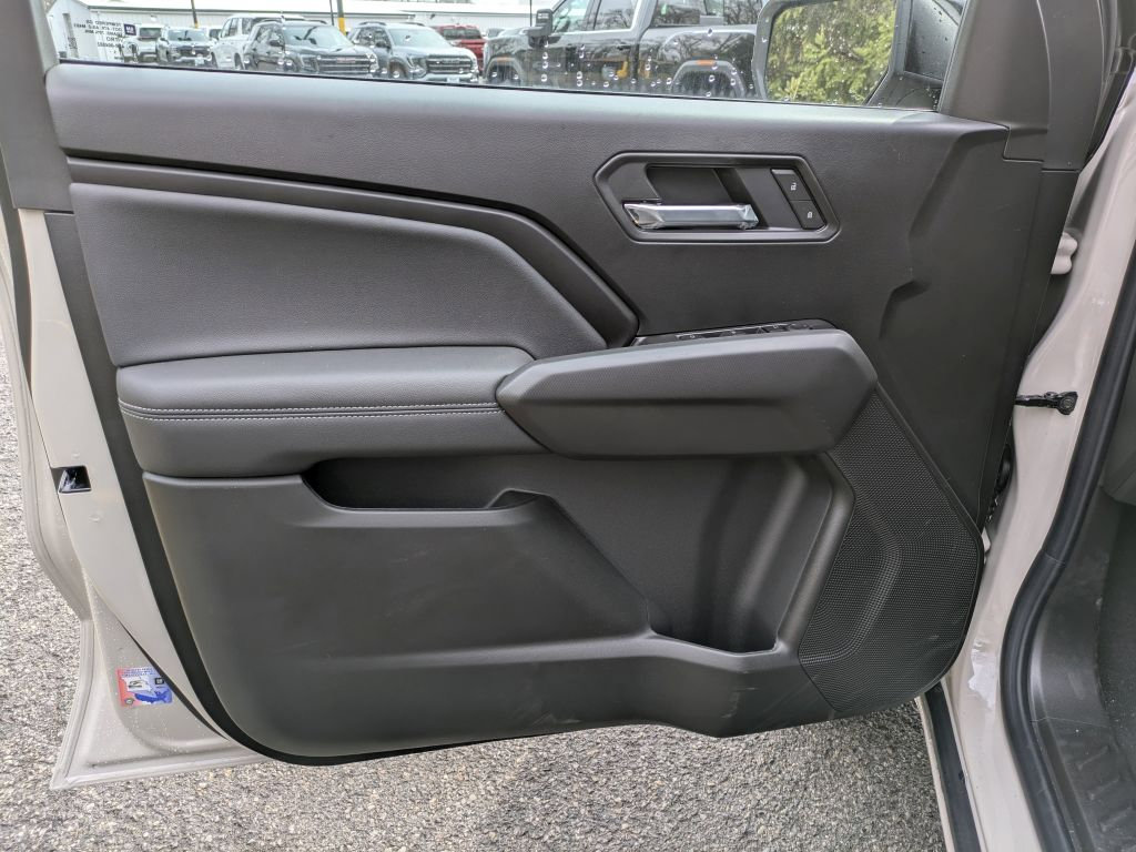 New 2026 GMC Canyon Elevation w/ Convenience Package image 9