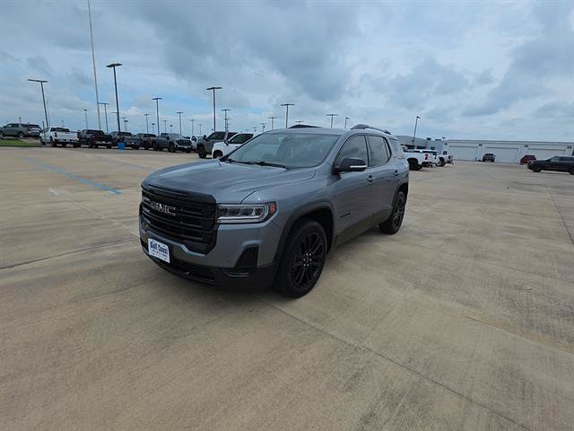 Used 2022 GMC Acadia SLE w/ Driver Convenience Package FWD image 1