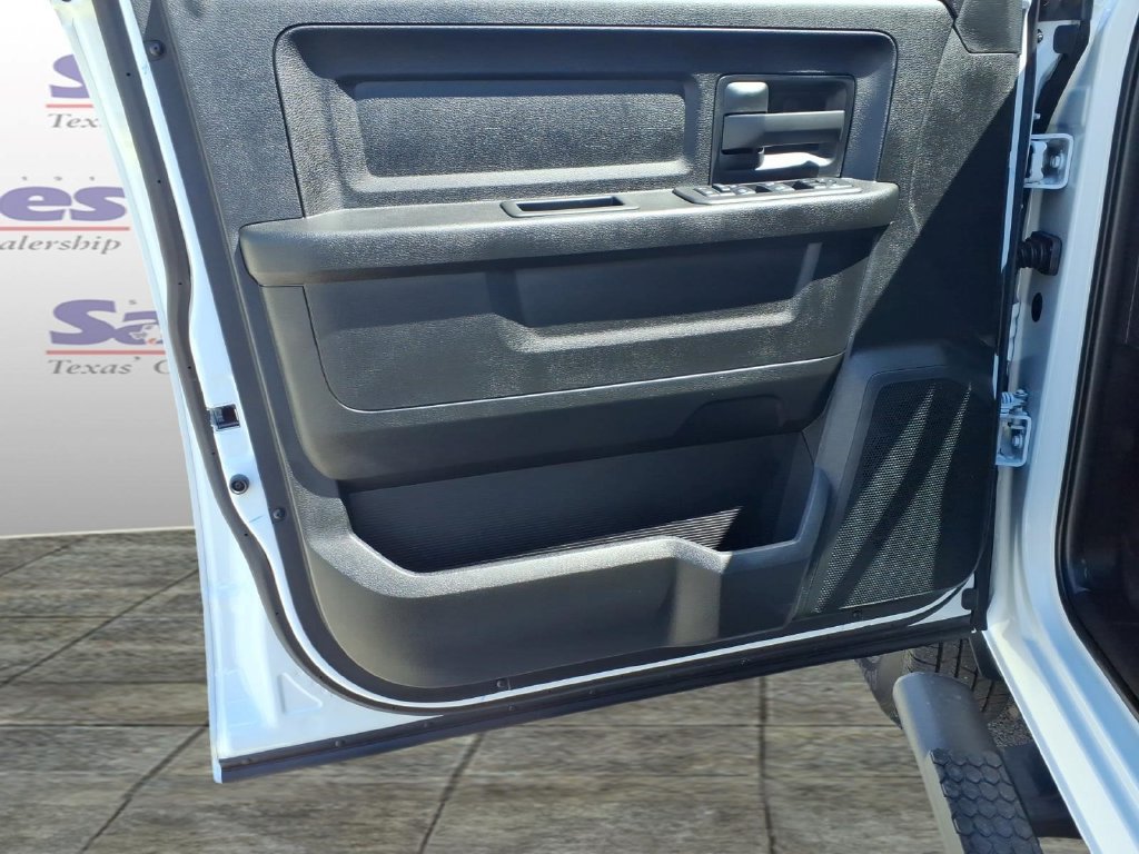 New 2026 RAM 3500 Tradesman AWD/4WD image 12