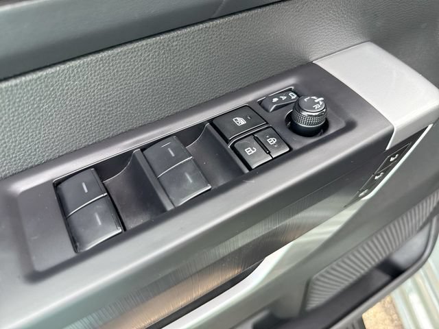 Used 2024 Toyota Tundra Platinum AWD/4WD image 13