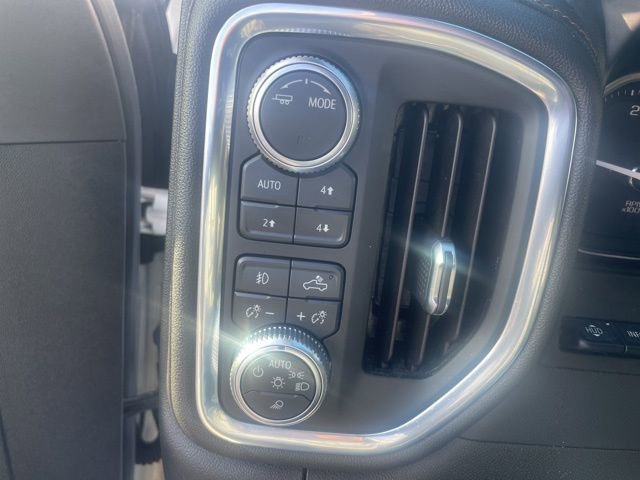 Used 2021 GMC Sierra 2500 AT4 w/ AT4 Premium Plus Package image 18