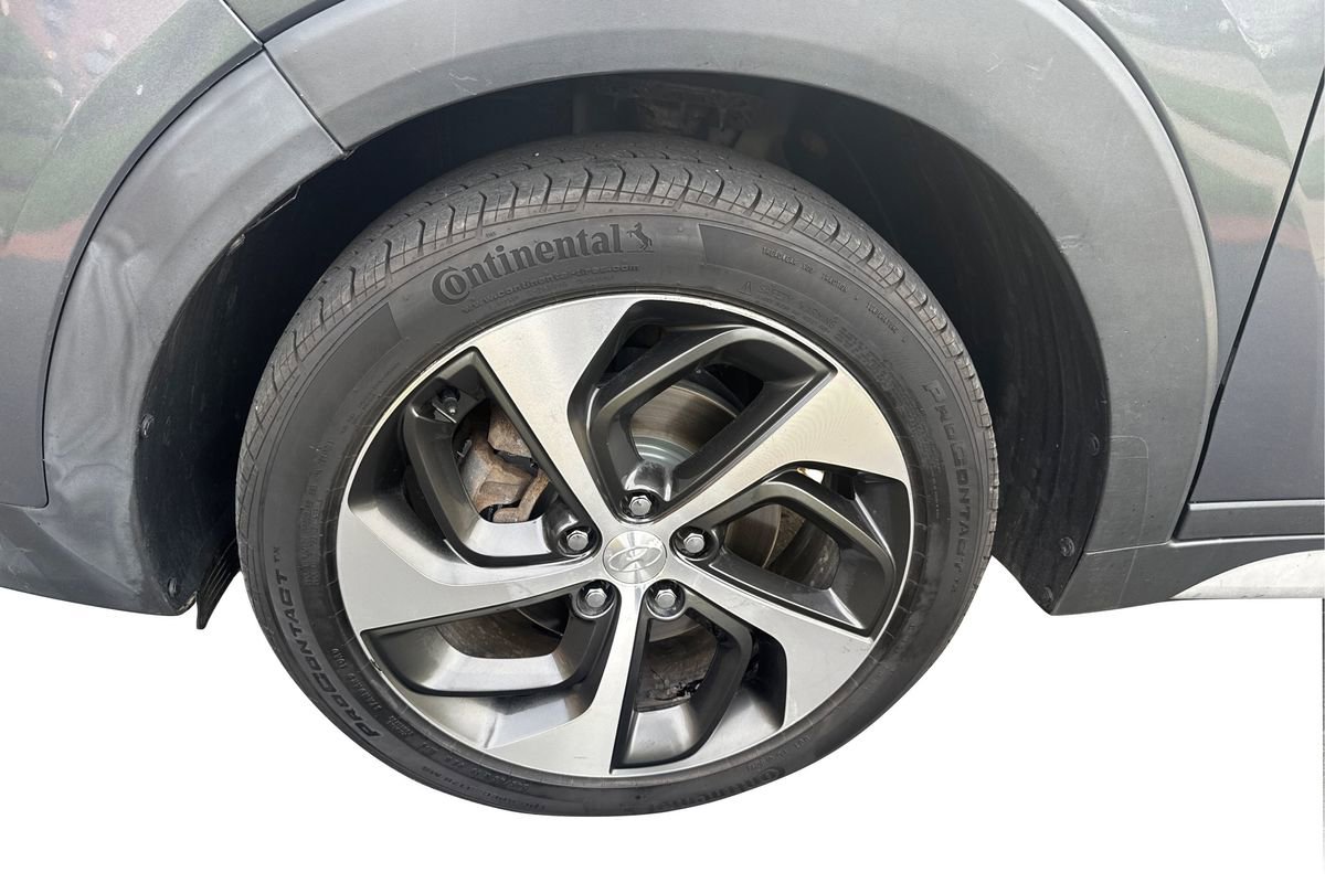 Used 2018 Hyundai Tucson Value w/ Cargo Package AWD/4WD image 23
