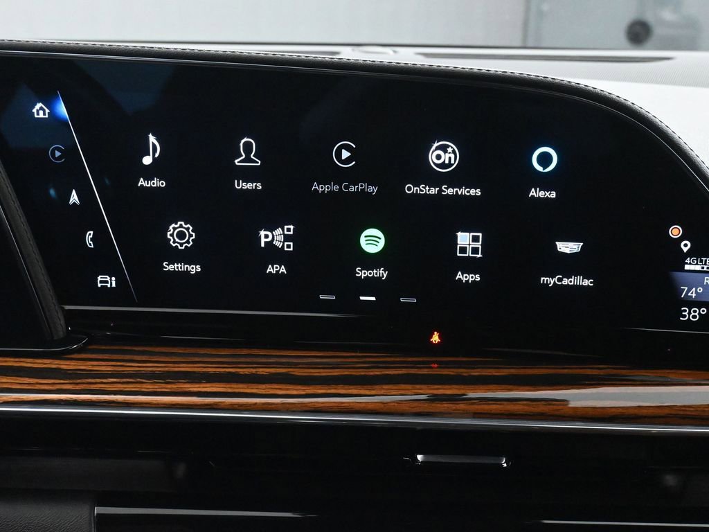 Used 2023 Cadillac Escalade ESV Premium Luxury image 32