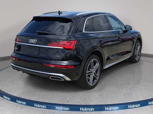 Used 2023 Audi Q5 e Premium w/ Convenience Package AWD/4WD image 6