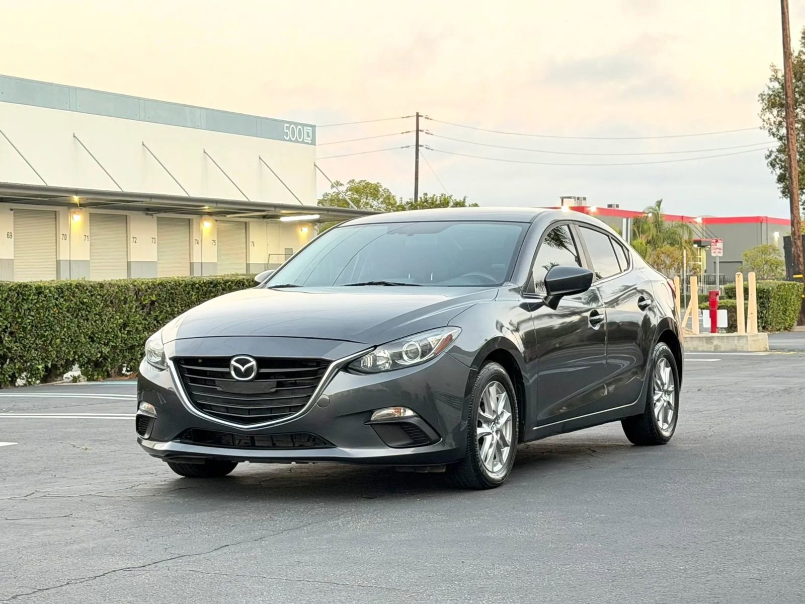 Used 2016 MAZDA MAZDA3 i Sport w/ Preferred Equipment Package FWD image 7