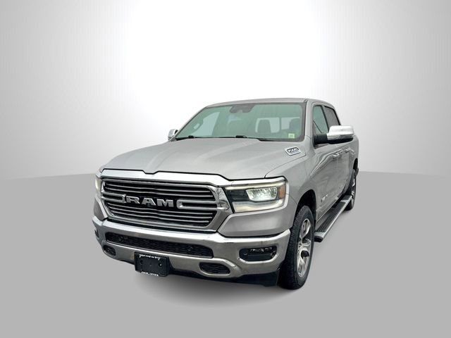 Used 2023 RAM 1500 Laramie AWD/4WD image 1