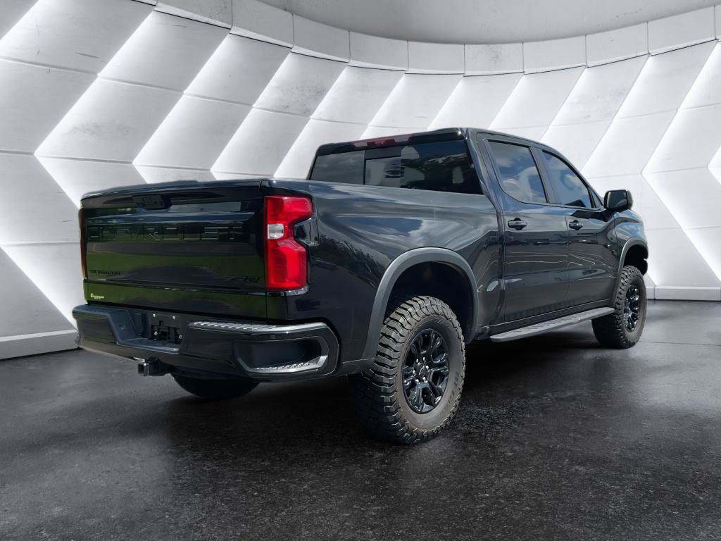 Used 2025 Chevrolet Silverado 1500 ZR2 w/ Technology Package AWD/4WD image 6