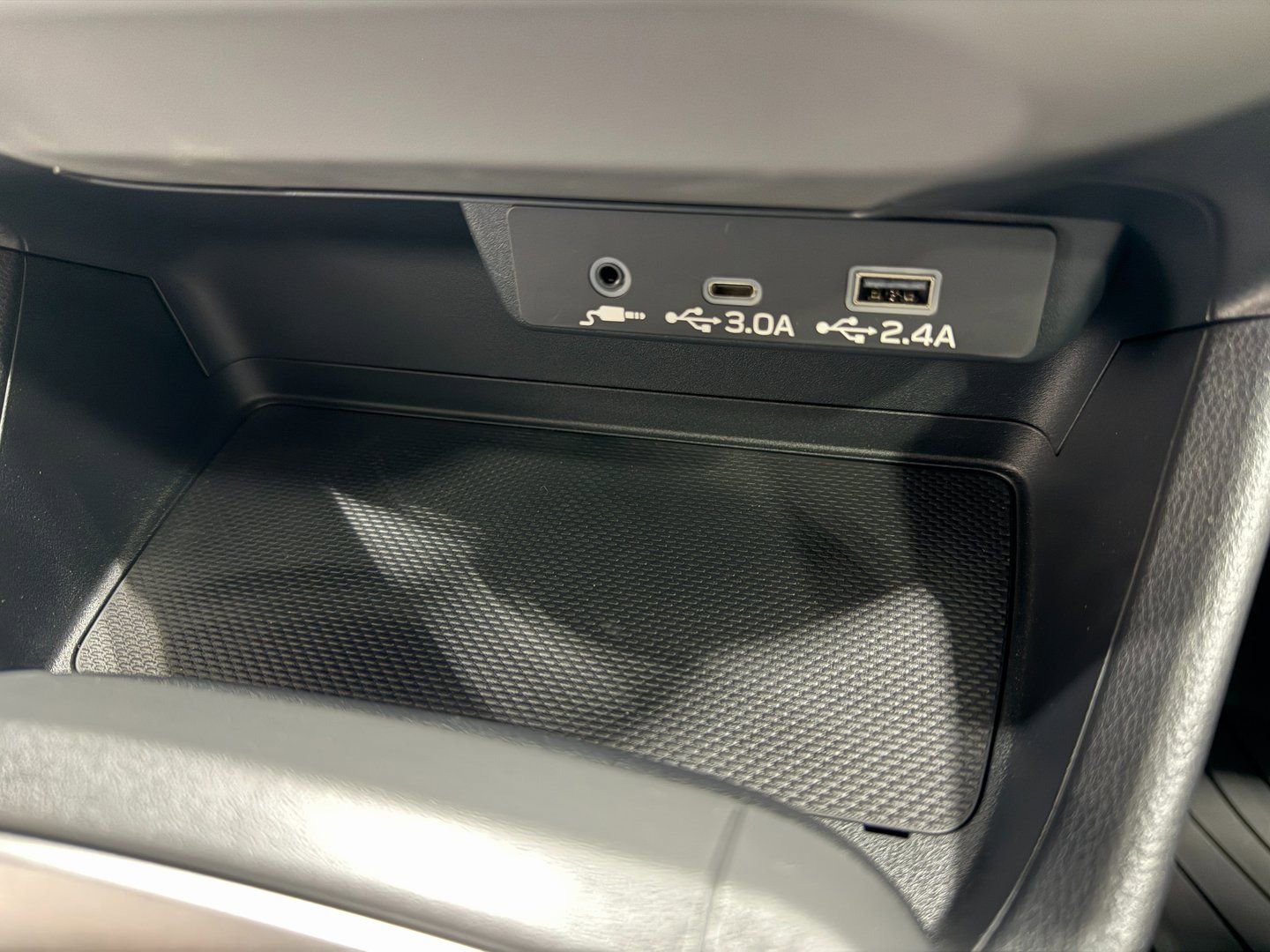 Used 2025 Subaru Crosstrek 2.0i Premium w/ Crosstrek Mirror Package image 15