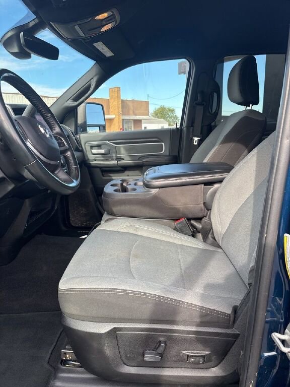 Used 2023 RAM 2500 Big Horn w/ Level 1 Equipment Group image 18