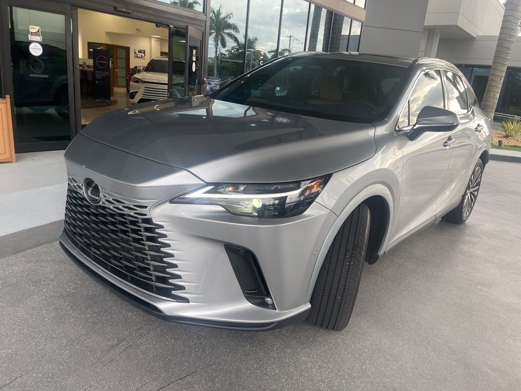 Used 2025 Lexus RX 350 Premium Plus w/ Convenience Package FWD image 6