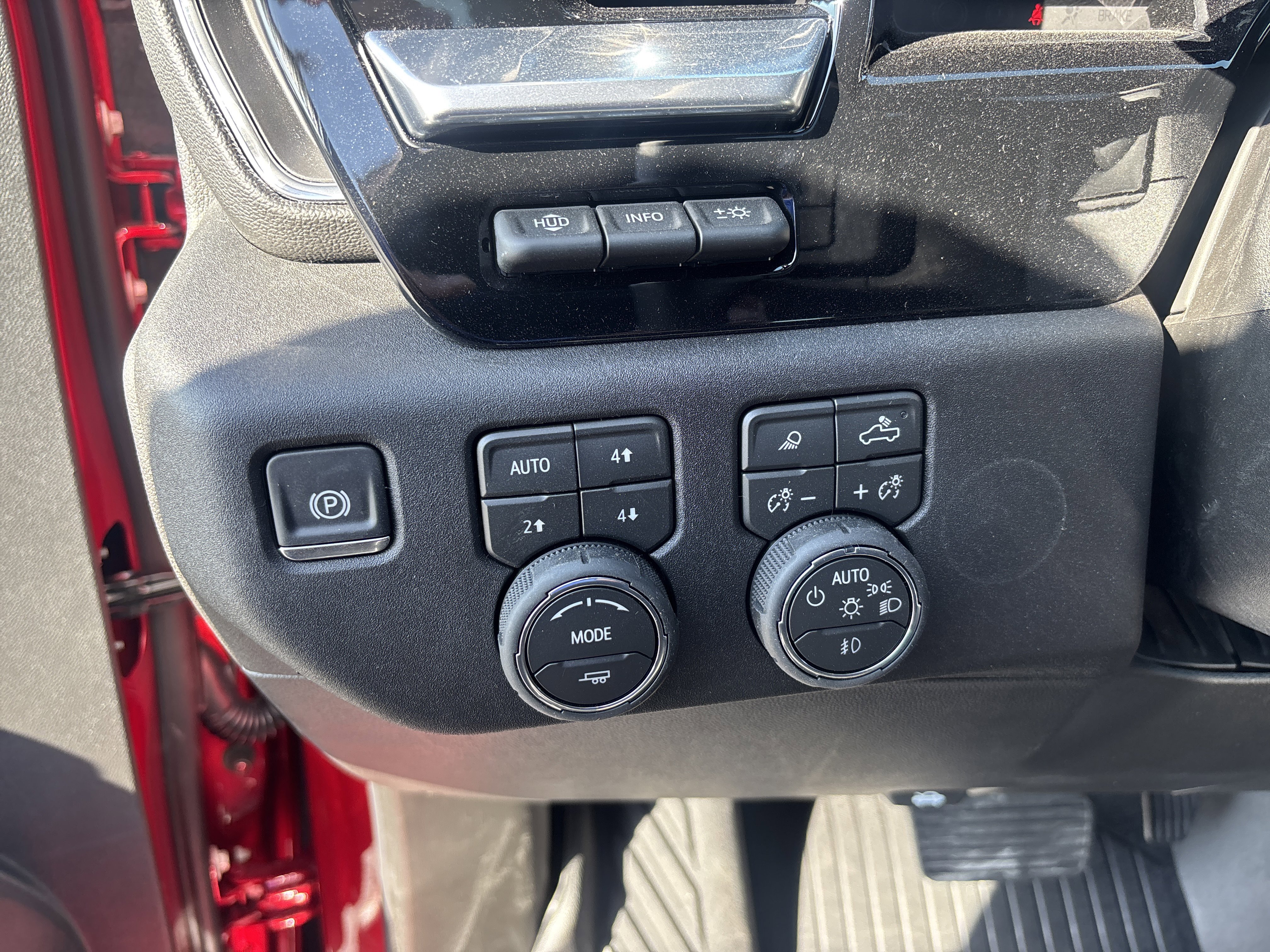 New 2026 Chevrolet Silverado 1500 LTZ w/ LTZ Premium Package image 20