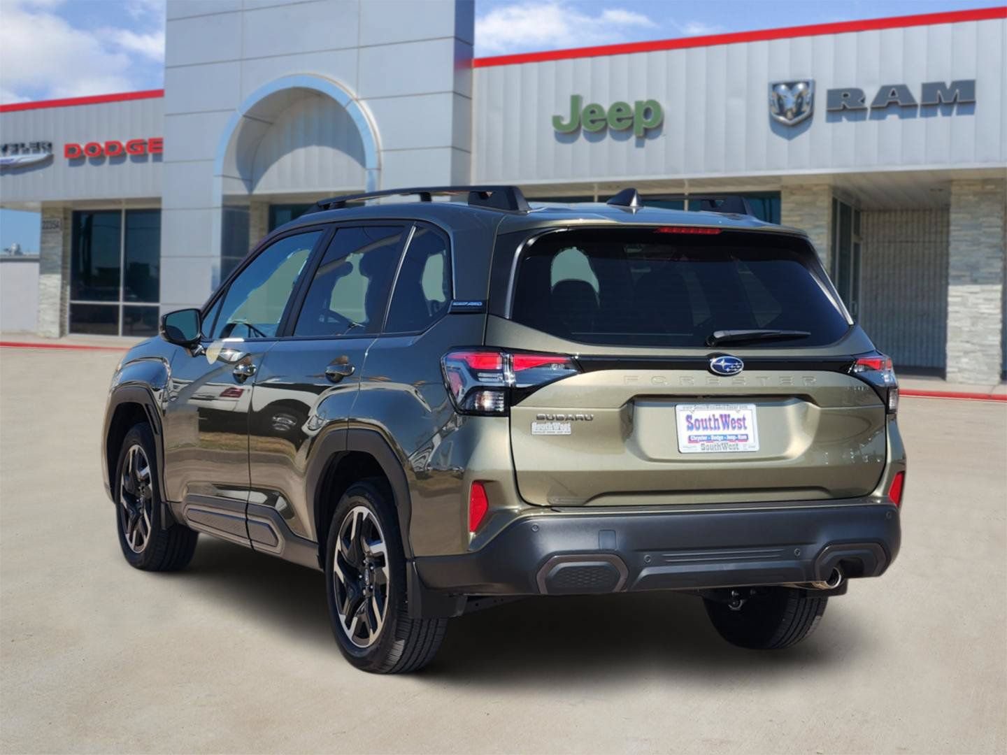 Used 2026 Subaru Forester Limited AWD/4WD image 4