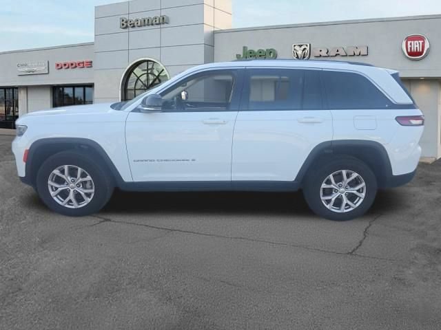 Used 2022 Jeep Grand Cherokee Limited AWD/4WD image 5