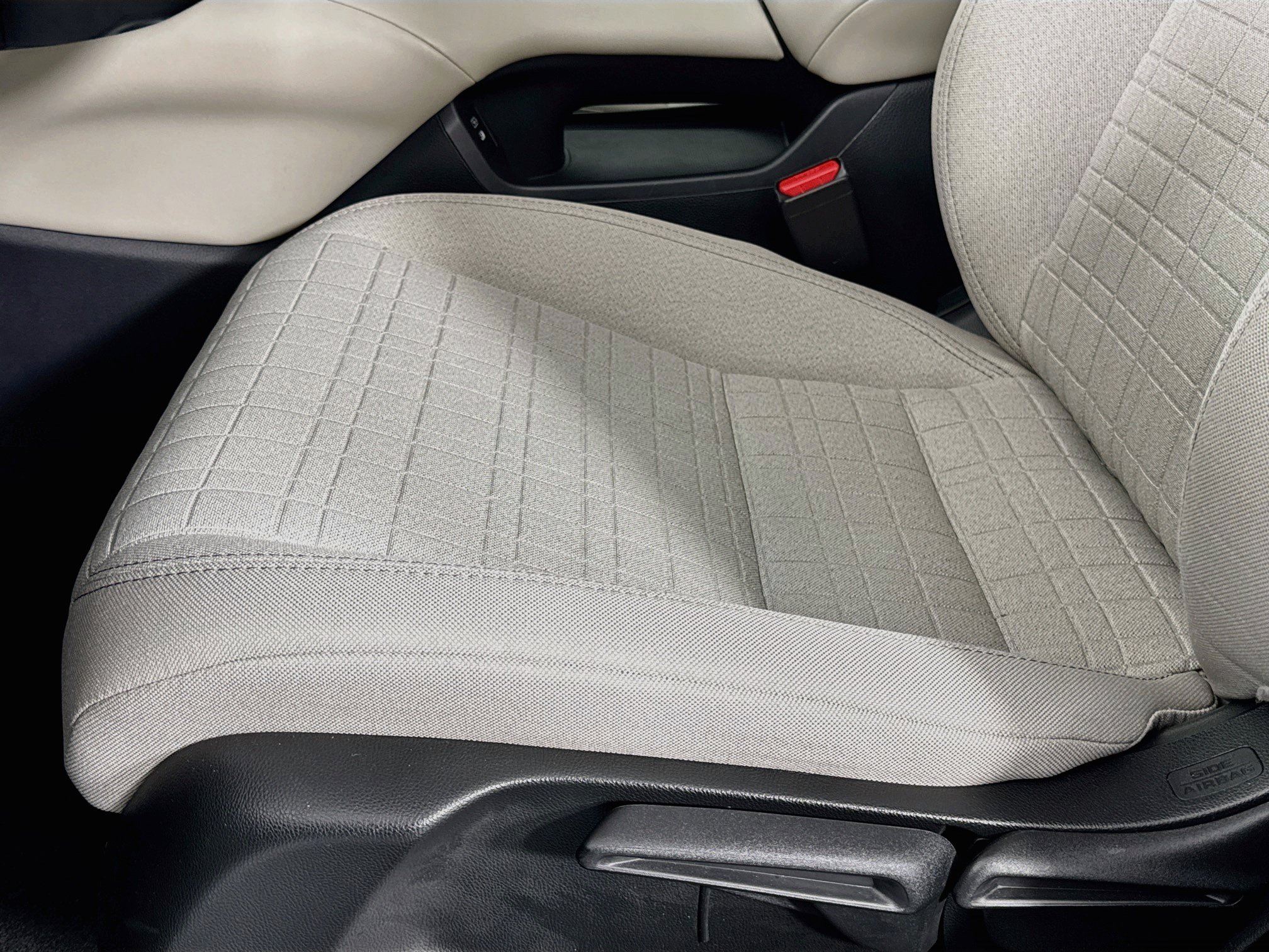 Certified 2024 Honda HR-V LX image 18