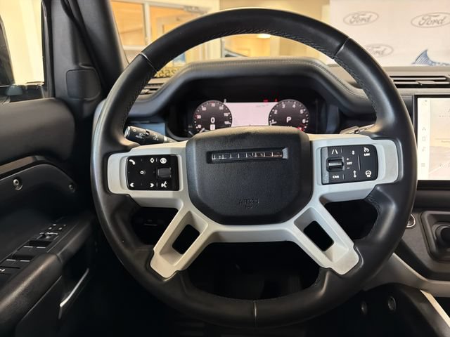 Used 2025 Land Rover Defender 110 S AWD/4WD image 15