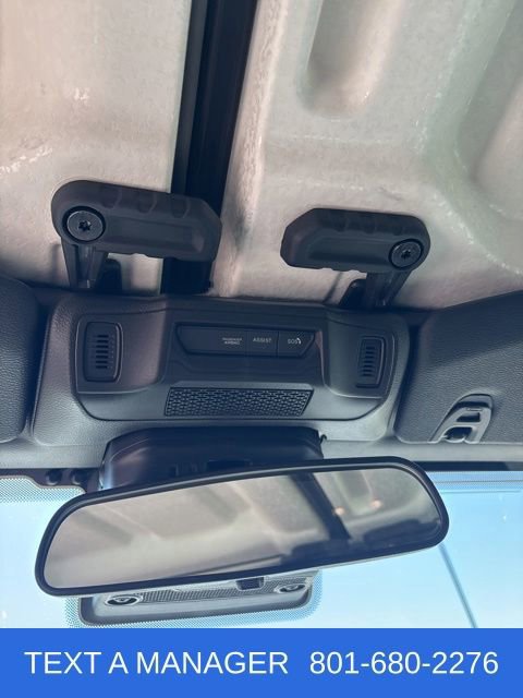 Used 2025 Jeep Wrangler Unlimited Sport AWD/4WD image 23