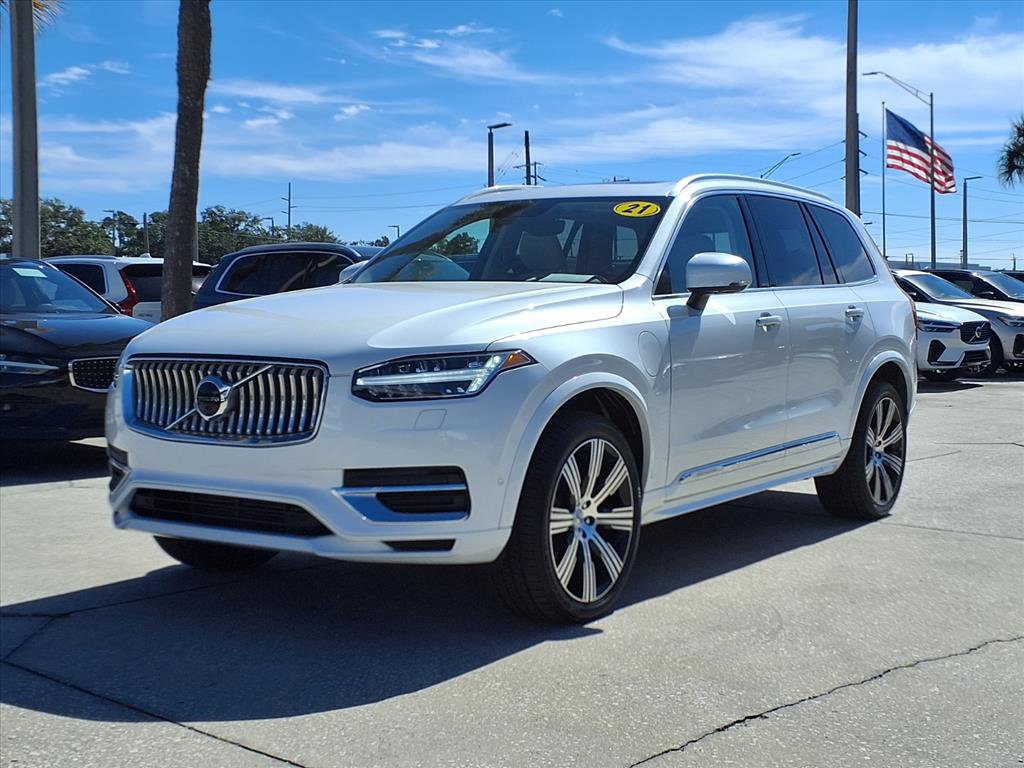 Used 2021 Volvo XC90 T8 Inscription Expression image 3