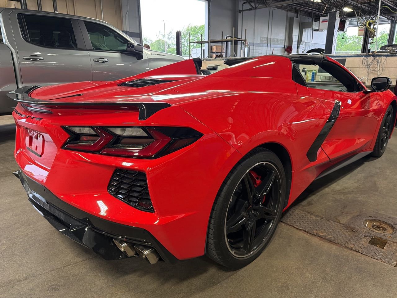 Used 2022 Chevrolet Corvette Stingray Preferred Conv w/ Z51 Performance Package RWD image 7