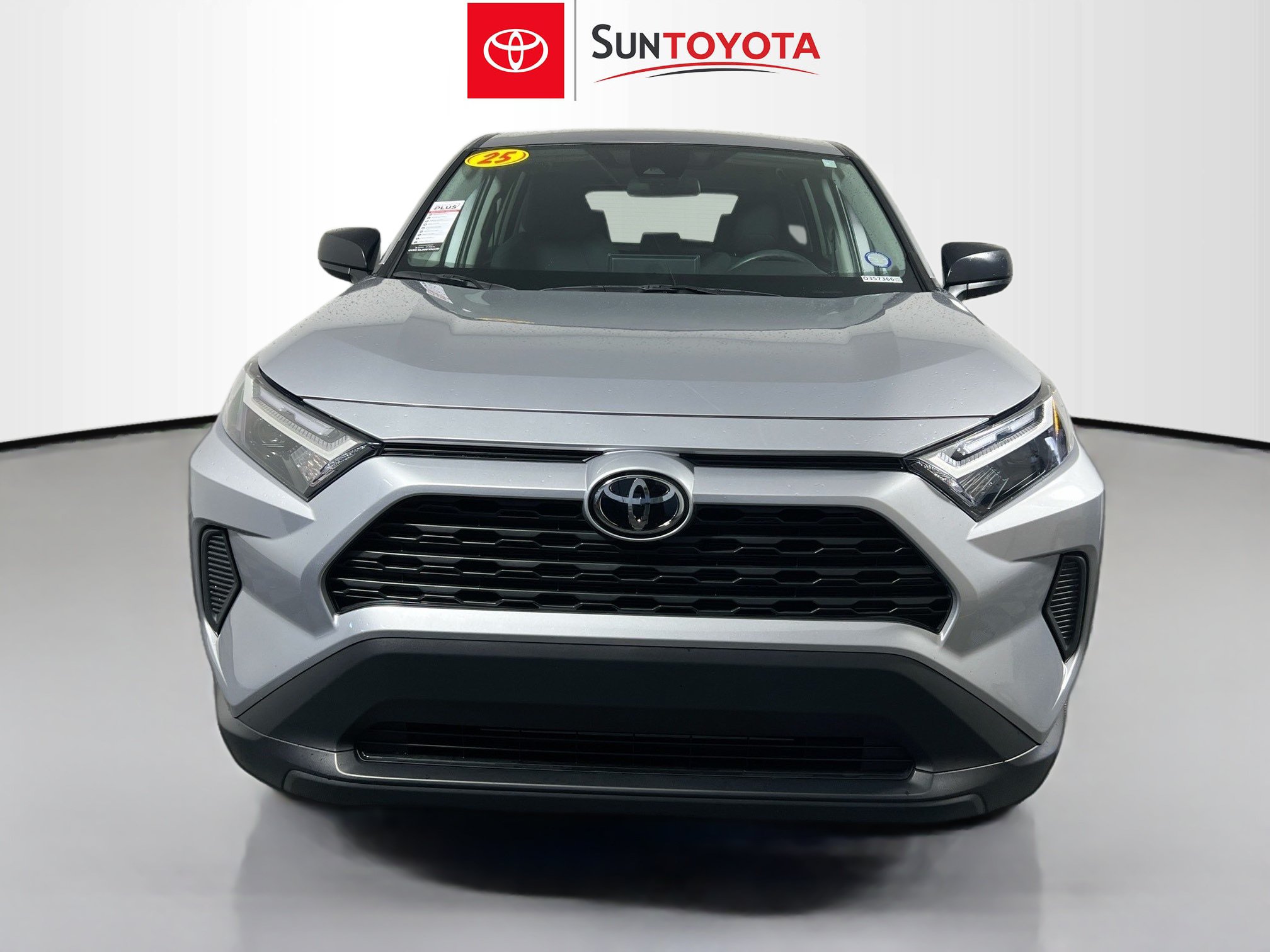 Used 2025 Toyota RAV4 LE FWD image 10
