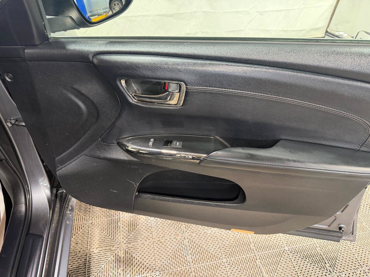 Used 2014 Toyota Avalon XLE Touring FWD image 14