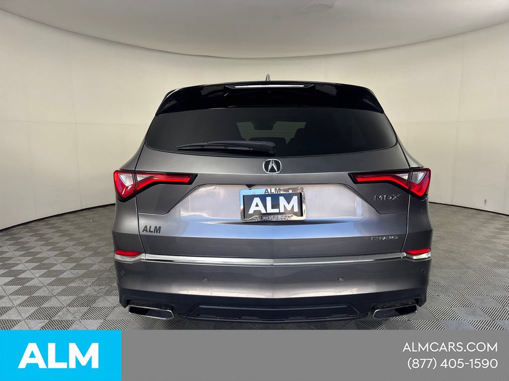 Used 2024 Acura MDX w/ Technology Package AWD/4WD image 8