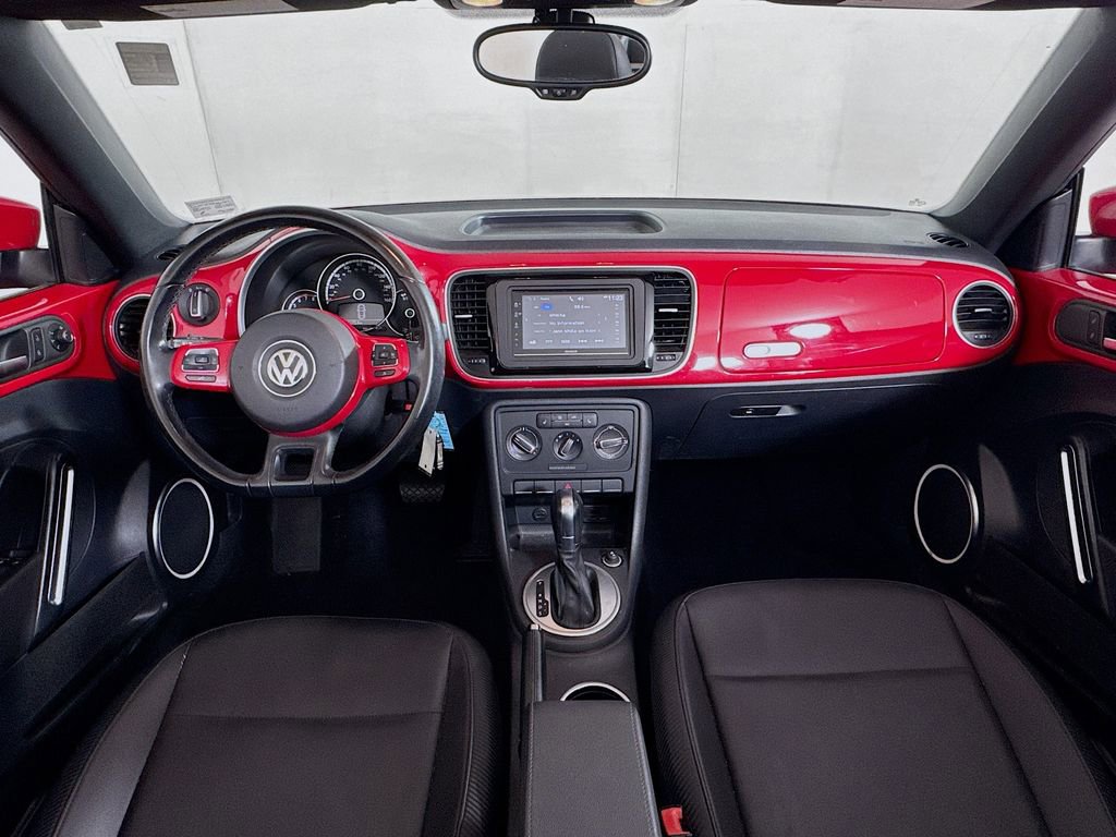Used 2016 Volkswagen Beetle 1.8T Denim FWD image 27