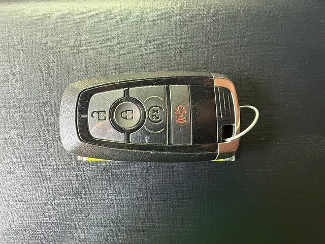 Used 2022 Ford Bronco Outer Banks image 26