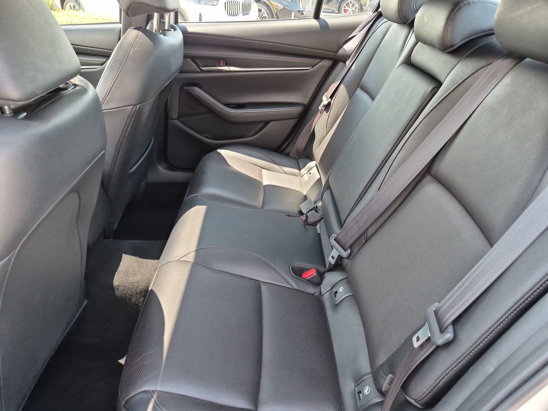 Used 2019 MAZDA MAZDA3 AWD Sedan w/ Preferred Package image 31
