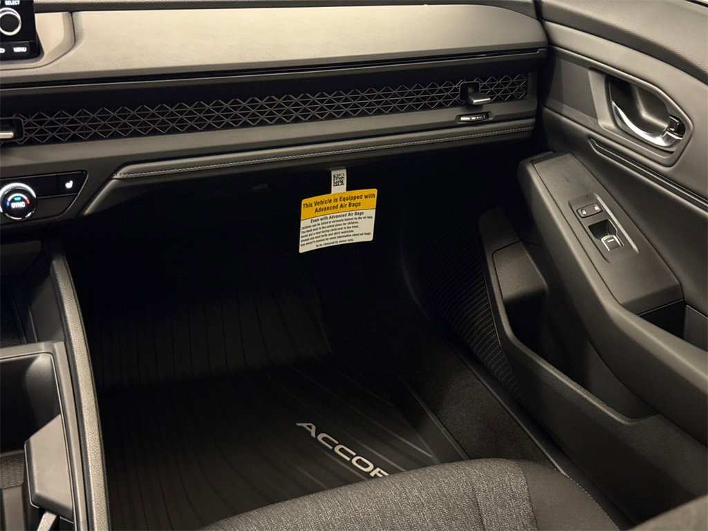 New 2025 Honda Accord SE image 12