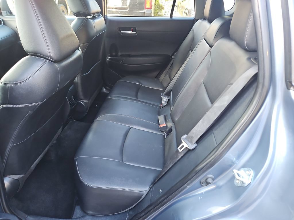 Used 2023 Toyota Corolla Cross XLE w/ Convenience Package AWD/4WD image 26