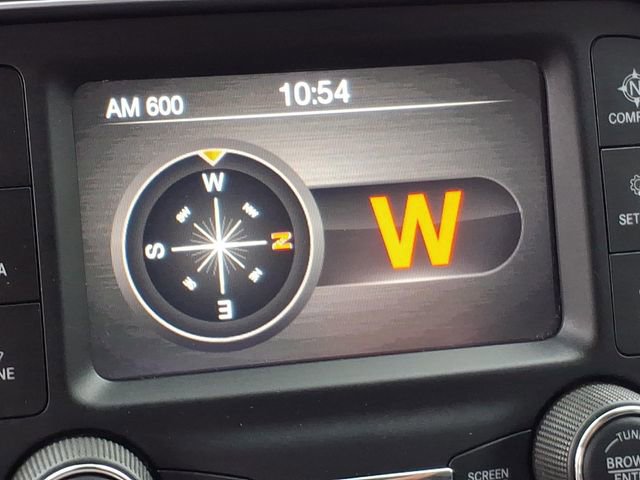 Used 2021 RAM 1500 Classic SLT image 12