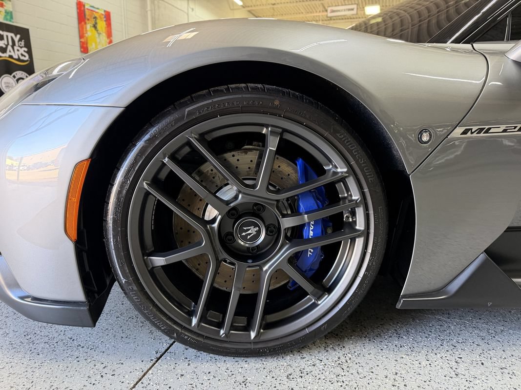 Used 2024 Maserati MC20 Cielo RWD image 42