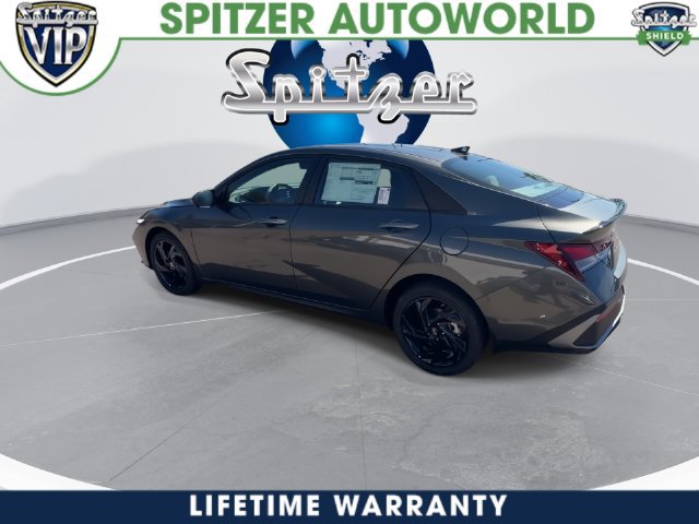 New 2026 Hyundai Elantra Sport FWD image 10