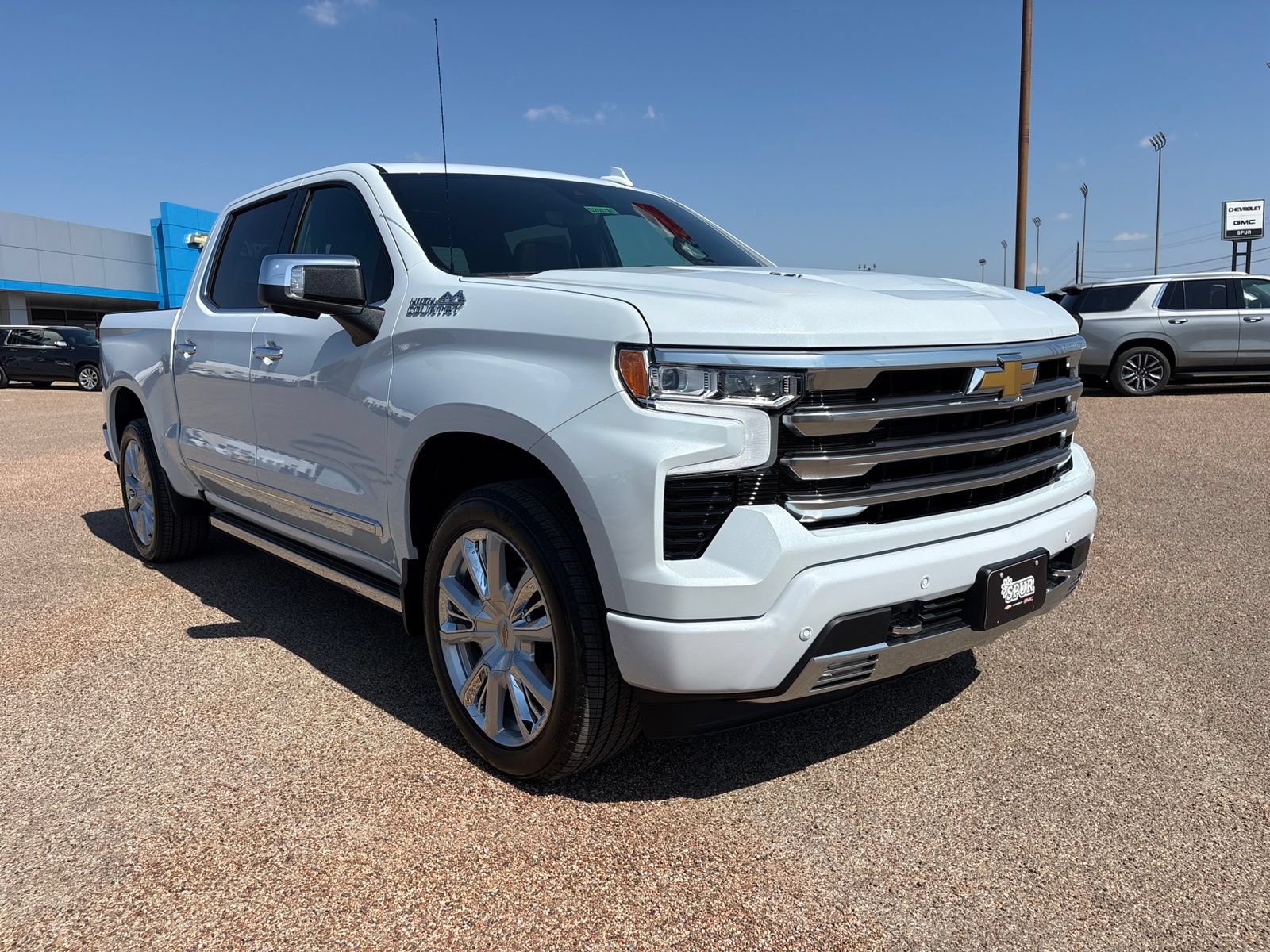 New 2026 Chevrolet Silverado 1500 High Country w/ High Country Premium Package AWD/4WD image 8