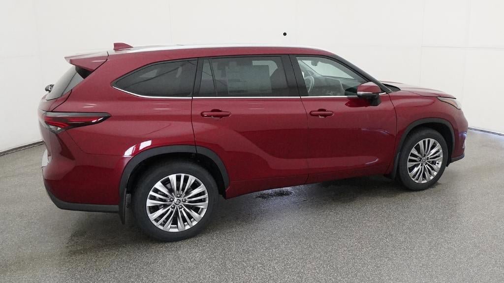 New 2026 Toyota Highlander Platinum AWD/4WD image 10