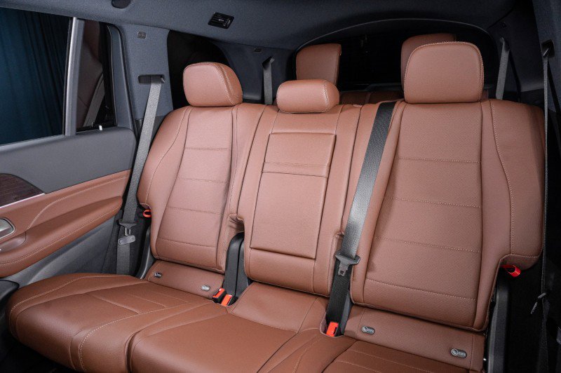 New 2025 Mercedes-Benz GLS 450 4MATIC image 30