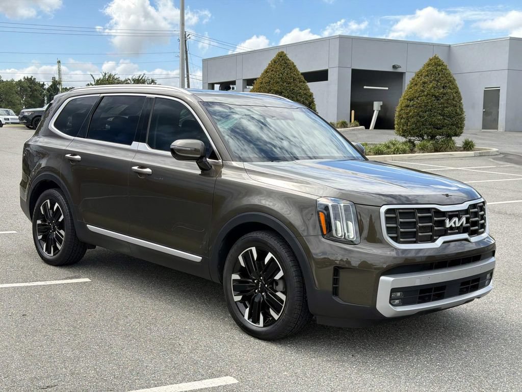 Used 2023 Kia Telluride SX Prestige AWD/4WD image 7