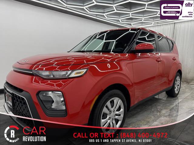 Used 2022 Kia Soul LX image 3