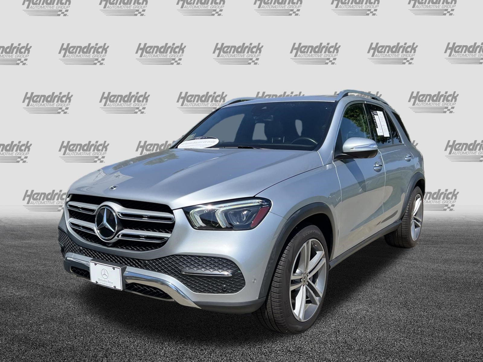 Certified 2022 Mercedes-Benz GLE 450 4MATIC w/ Premium Package image 5