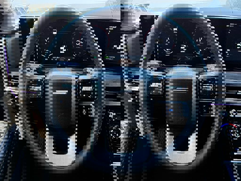 Used 2025 Hyundai Santa Fe Limited image 20