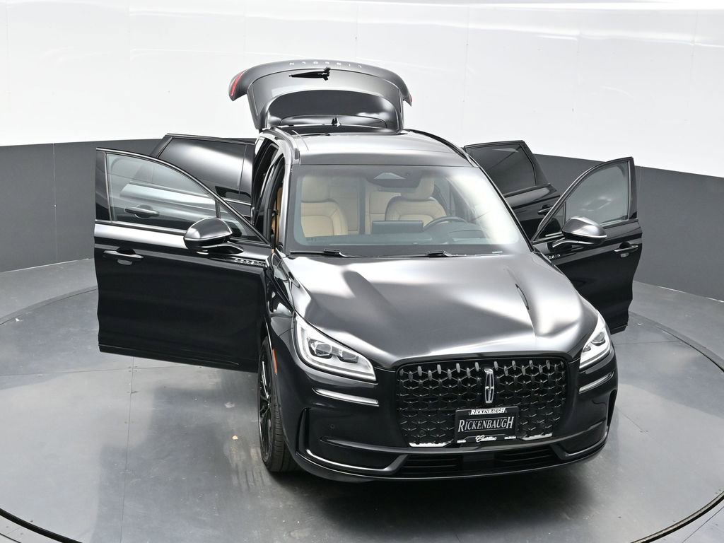 Used 2023 Lincoln Corsair Reserve w/ Equipment Group 202A image 37