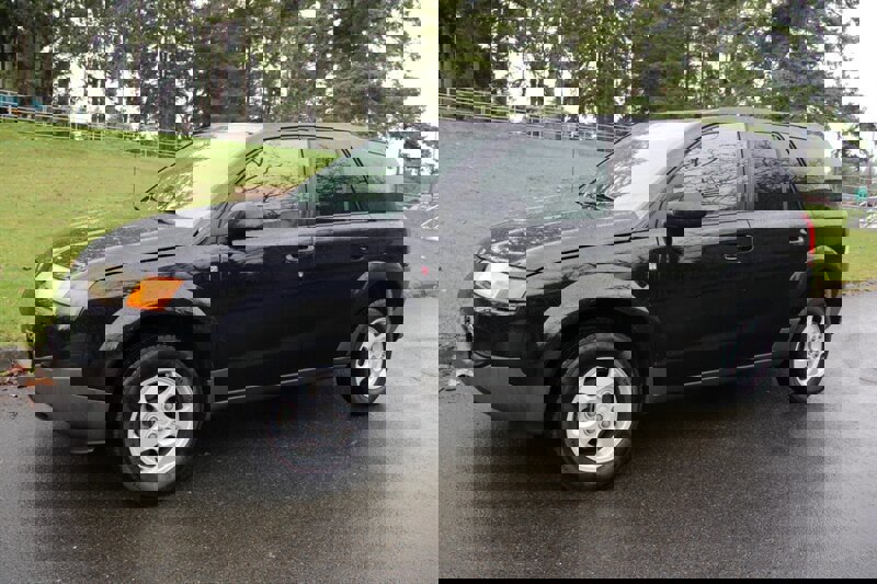 Used 2004 Saturn Vue 2WD w/ Sport Plus Pkg